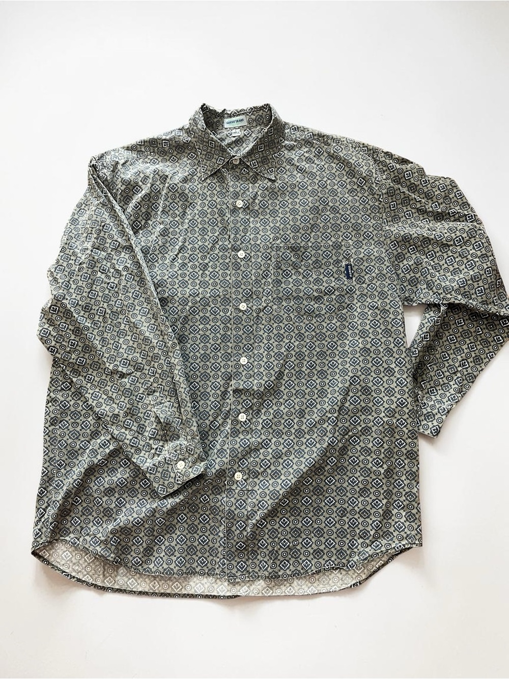 GUESS geo medallion print button down Cotton dress shirt vintage 90’s-L